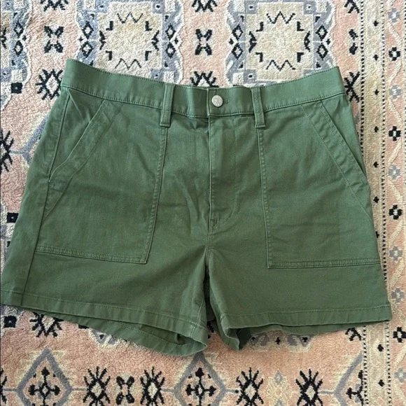 J. Crew Factory 30 High Waist Green Shorts NWOT - Picture 1 of 3